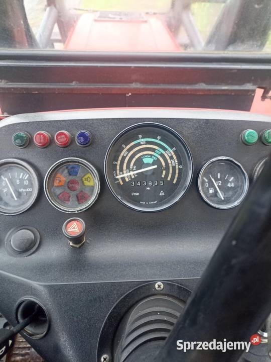Zetor 7245 z ładowacze i osprzętem