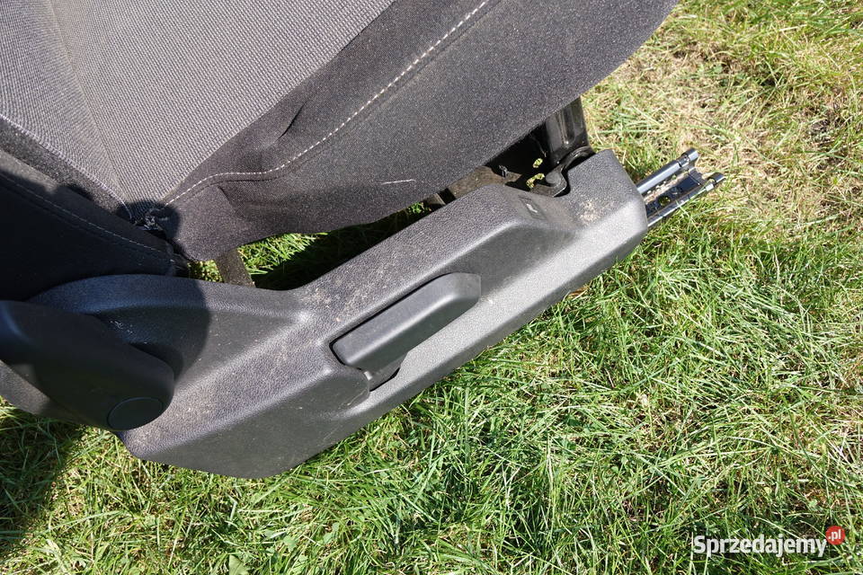 TOYOTA PROACE CITY VERSO II FOTELE TAPICERKA TOP