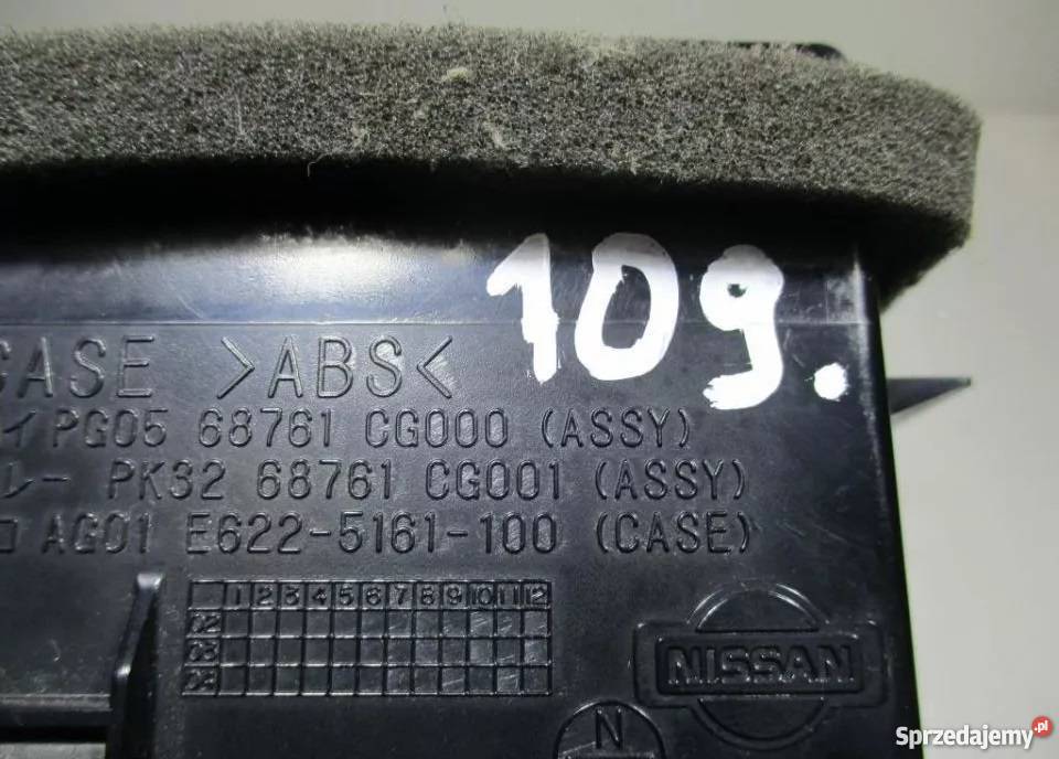 INFINITI FX 35 45 S50 KRATKA NAWIEWU 68761CG000 Wyposażenie wnętrza Nowy Tomyśl