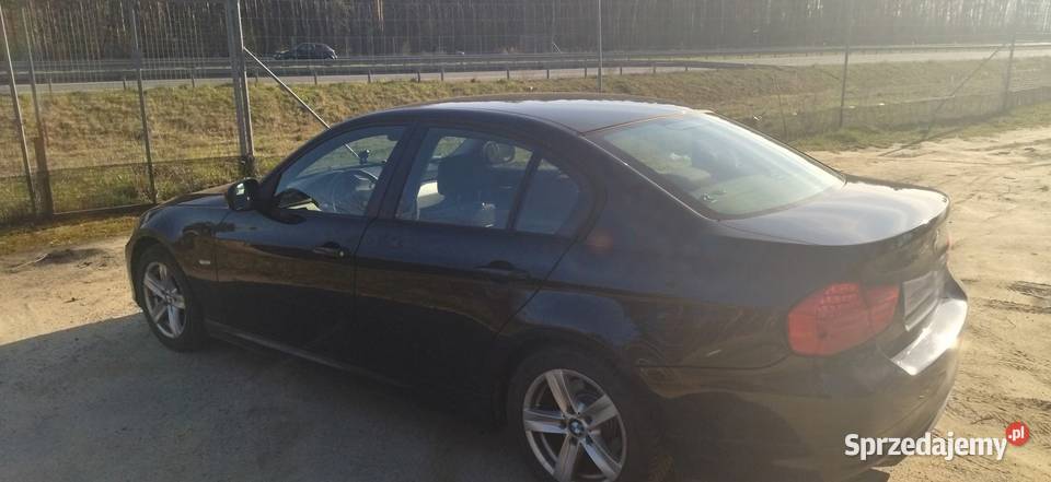 Sprzedam BMW 318i 2010 Mińsk Mazowiecki
