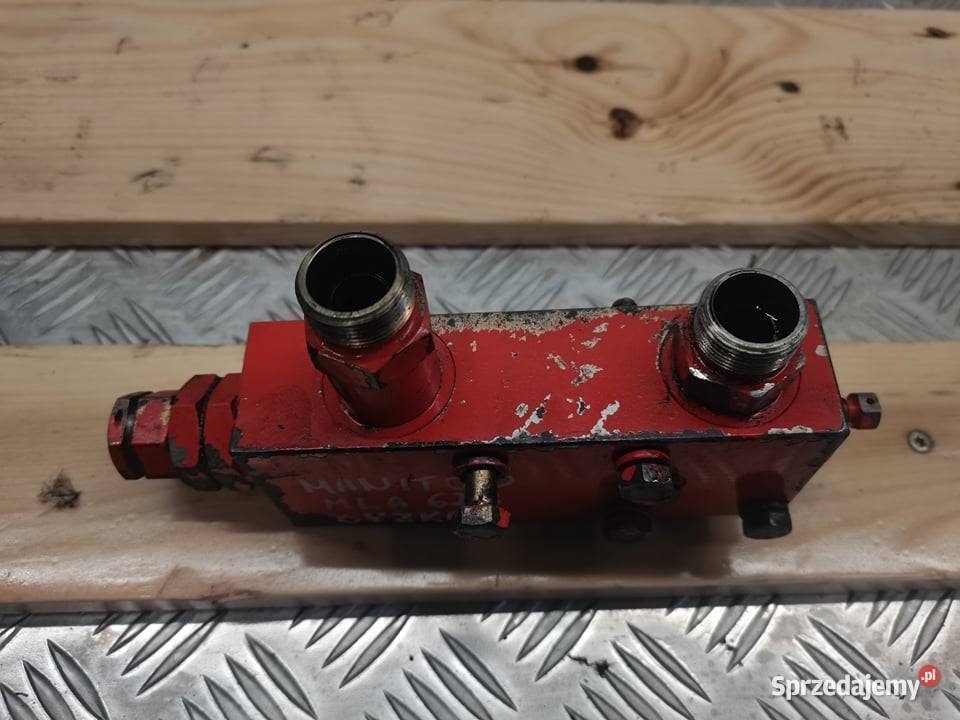 Zamek hydrauliczny siłownika wychyłu Manitou MLA Wilkowo