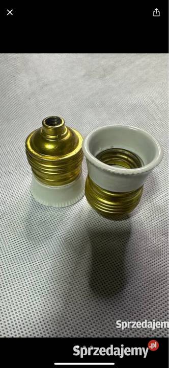 Przedwojenne oprawki z porcelankami na żarówki Gliwice