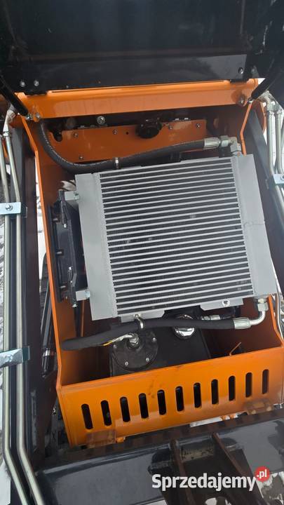 Mini ładowarka gąsienicowa Arteer QB480