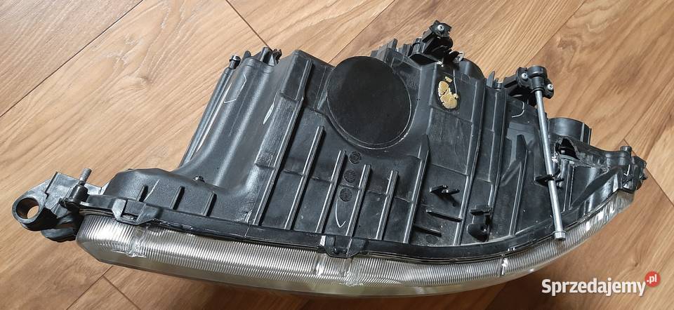 Lampa przednia lewa Mercedes Actros mp4 oryginał Motoryzacja