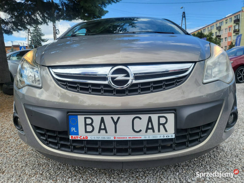 Opel Corsa 14 87 I Właściciel Mały Przebieg 99 Z VAT marża Pabianice sprzedam