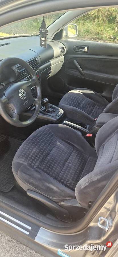 Passat B5 16 LPG GAZ Rok produkcji 2002 mazowieckie Radom