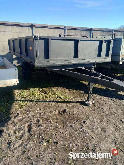 Przyczepa jednoosiowa wywrotka na trzy strony Mnichów