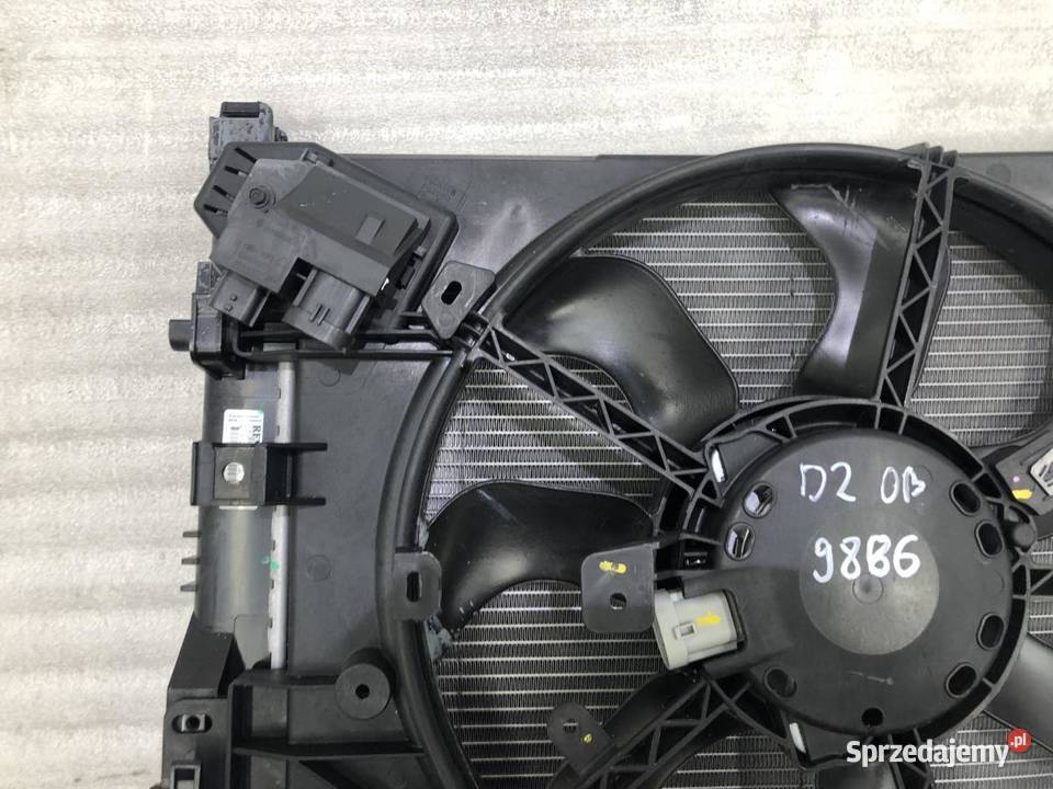 CHŁODNICA WODY KOMPLET 214100078R DUSTER II 12 osobowe