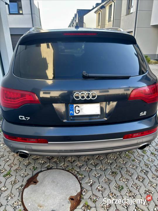 Audi Q7 42 LPG Stag panorama dvd Bose 7osob Rumia