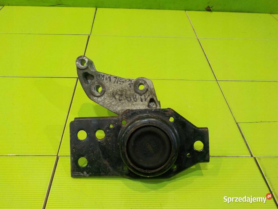 NISSAN XTRAIL II T31 20 DCI 10r poduszka silnika mazowieckie Suków