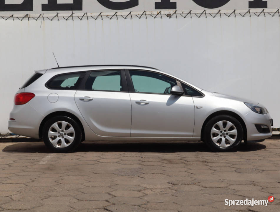 Opel Astra 14 T Rok produkcji 2015 Łódź