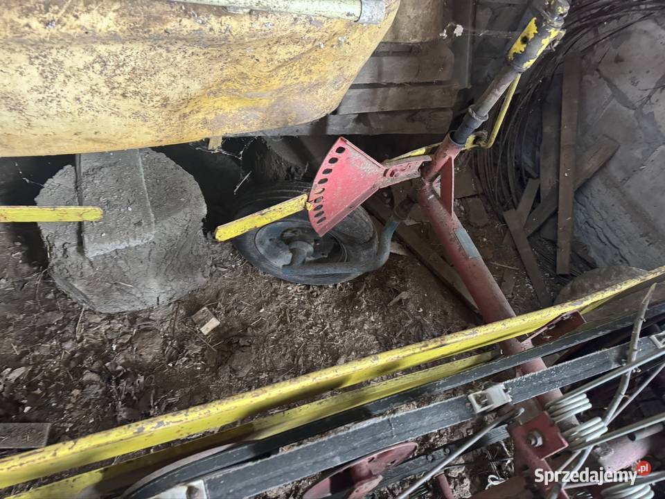 Przewracarka taśmowa Zgrabiarki i przetrząsacze Rolnictwo Zamość