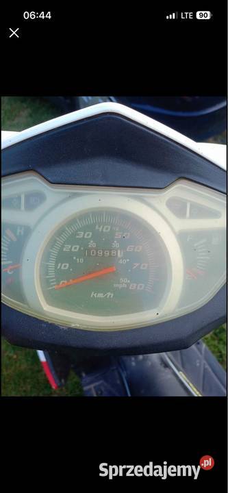 Sprzedam skuter 2t Ostrowiec Świętokrzyski sprzedam