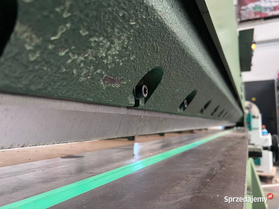 Gilotyna do forniru Casati Macchine CIM31