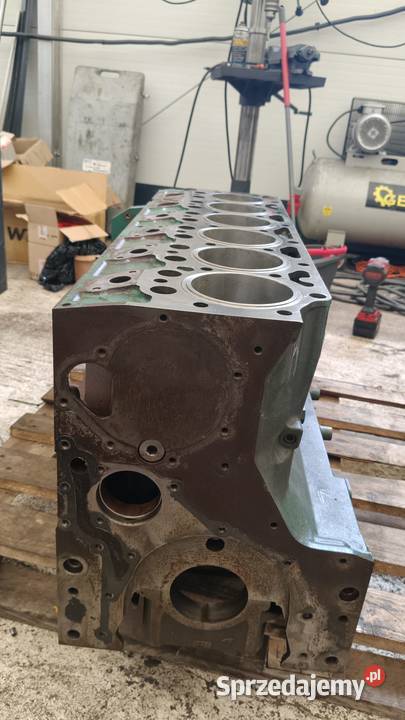 Blok silnika VOLVO D7E Smolec