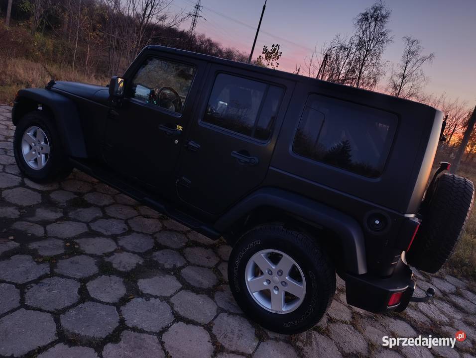 Jeep Wrangler 28 crd salon Polska