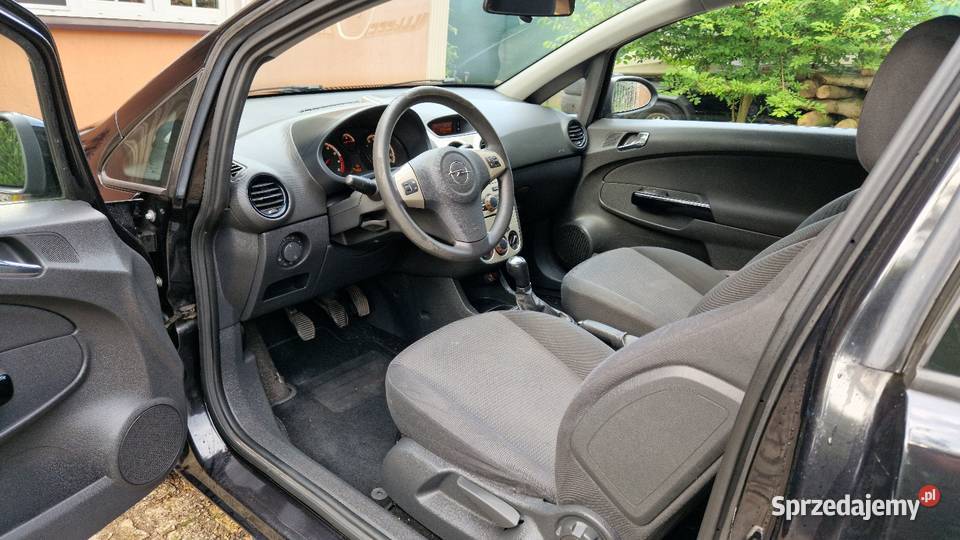 OPEL CORSA D 2009r 12 benzyna serwisowana elektryczne szyby sprzedam
