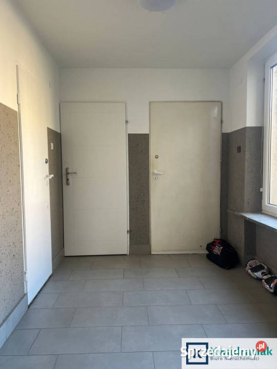 sprzedaży lokalu Krosno 149m 14.9m2 podkarpackie