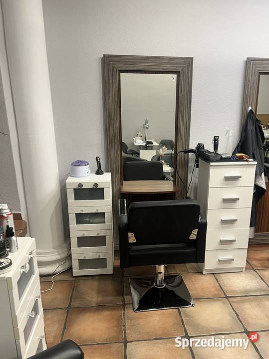Stanowisko Barbera Fryzjerki Manicurzystki Fryzjerstwo i kosmetyka Warszawa sprzedam