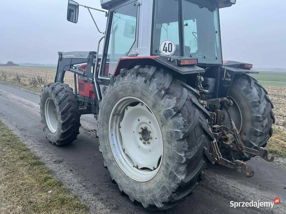 Zetor 7045 Z ŁadowaczemJohn Deere 6820 John Deere Koniecpol