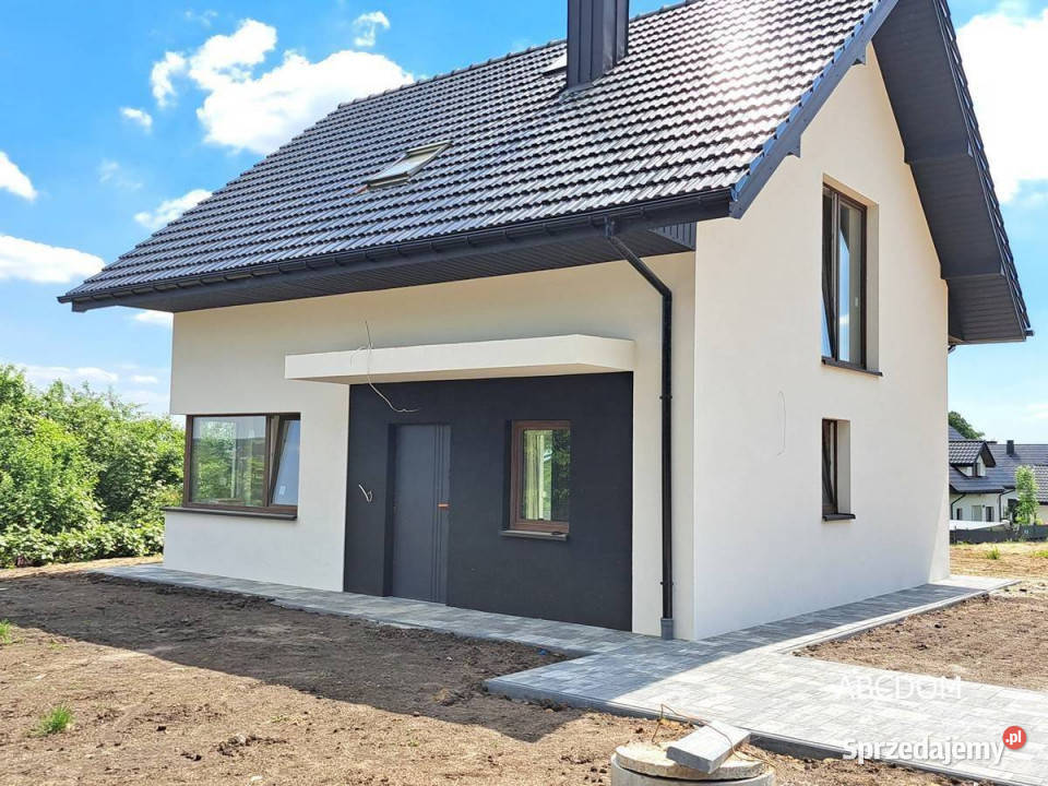 Urocze miejsce wolnostojący dom 5 pokoiogród Liczba pokoi 5 Gorzków