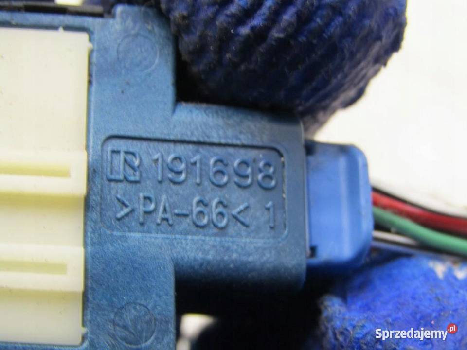 PRZEŁĄCZNIK PODGRZEWANIA FOTELA LEWY TOYOTA sprzedam