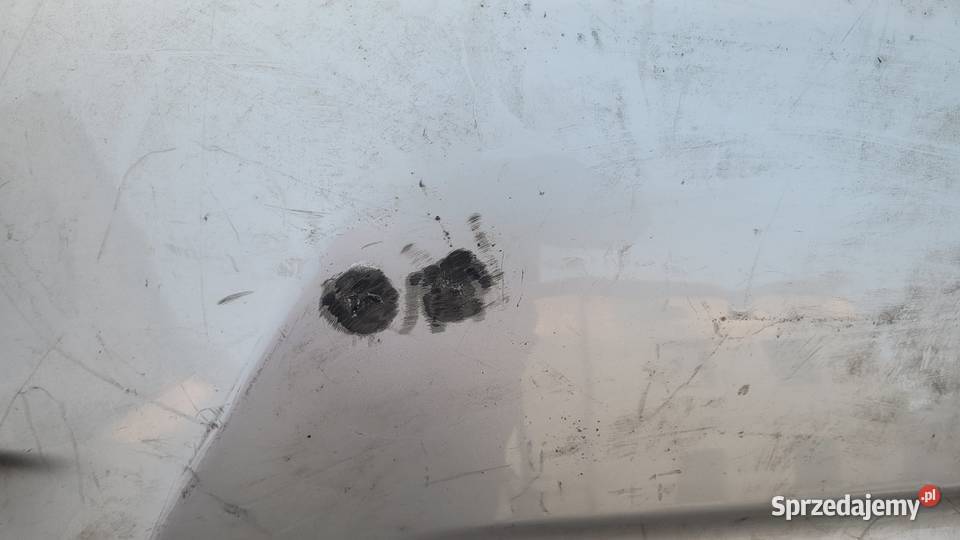 TOYOTA COROLLA E18 E16 2013 ZDERZAK TYL TYLNY osobowe śląskie Ruda Śląska