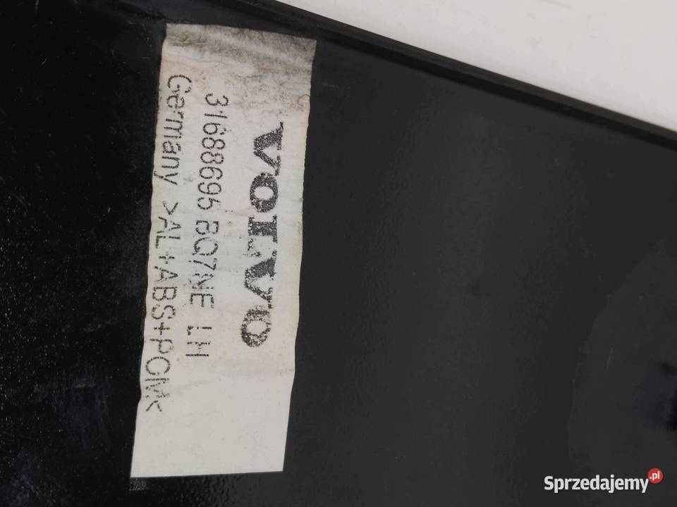 OSŁONA DRZWI SŁUPKA LEWY PRAWY TYŁ KPL 31688695 Rok produkcji 2019