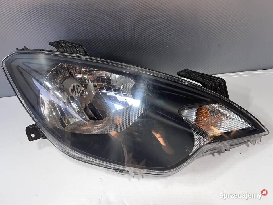 MG3 PRAWA LAMPA PRZÓD Ostroróg