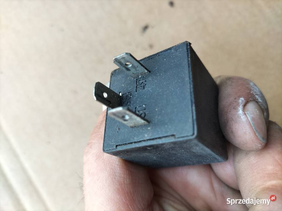 przekaźnik 111953227D osobowe Kamień-Kolonia sprzedam