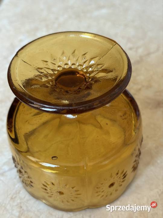 Pucharek stokrotki z Ząbkowic Mielec