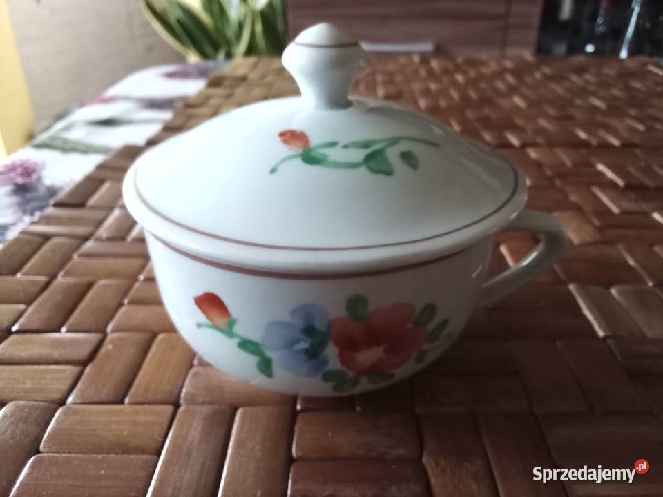 Prl Filiżanka porcelana z pokrywką kwiaty biały Łódź sprzedam