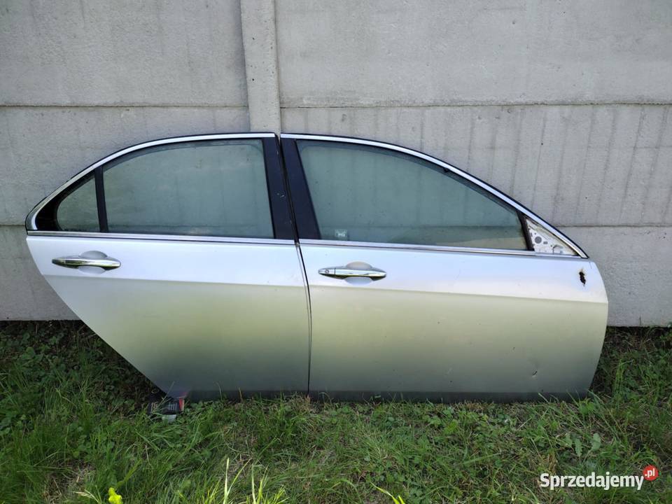 Drzwi HONDA ACCORD VII Tył Przód prawe 0208r