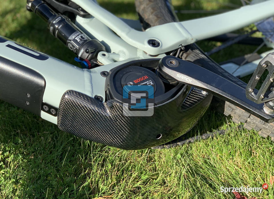 Osłona karbonowa pod silnik bosch cx for focus Jasienica