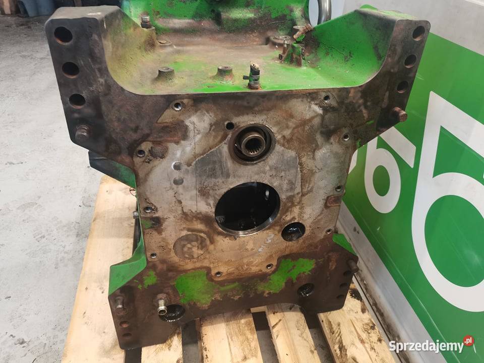 John Deere 7720 Pochwa osi tylnej R181881 Wilkowo sprzedam