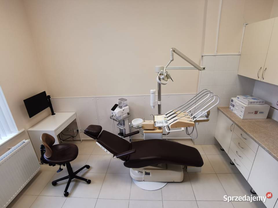 Unit stomatologiczny Adec Ampco Fotel Royal