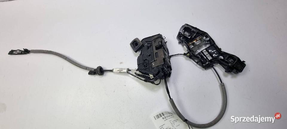 ZAMEK DRZWI PP VOLKSWAGEN PASSAT B8 sprzedam