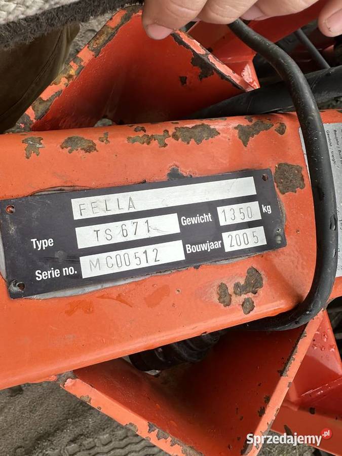 Zgrabiarka dwukaruzelowa Fella TS 671 Krone Fella Łyse