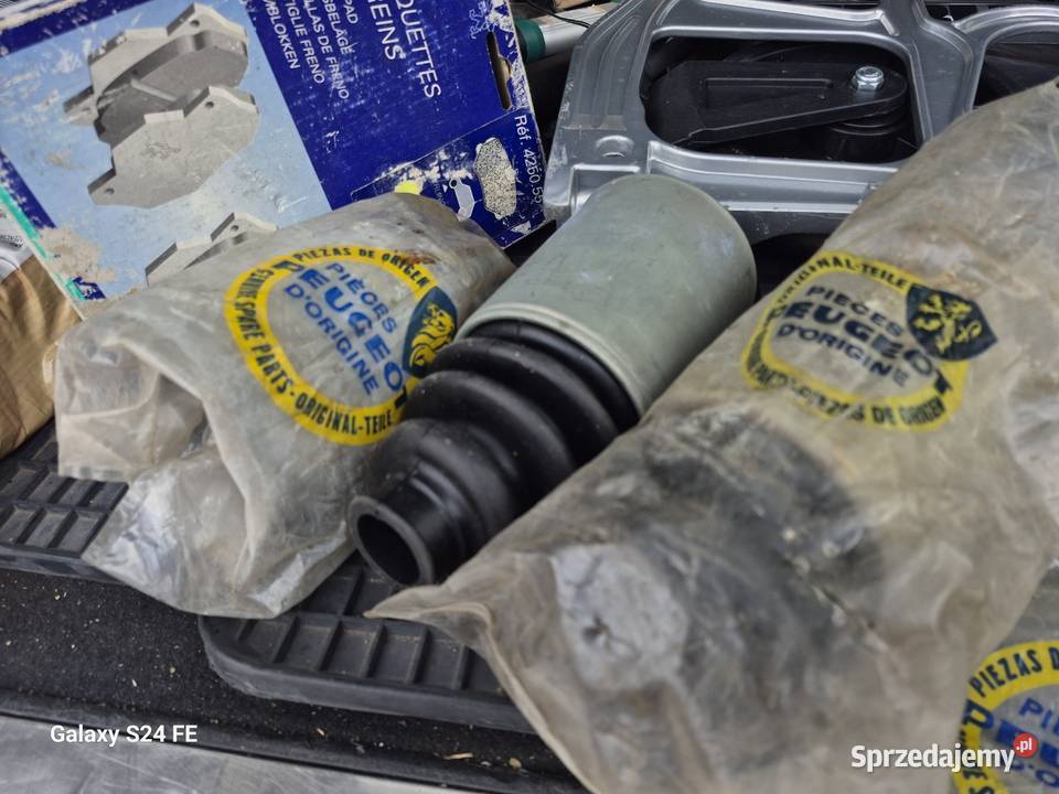 Peugeot 504 505 nowe oryginalne osłony półosi Białystok sprzedam