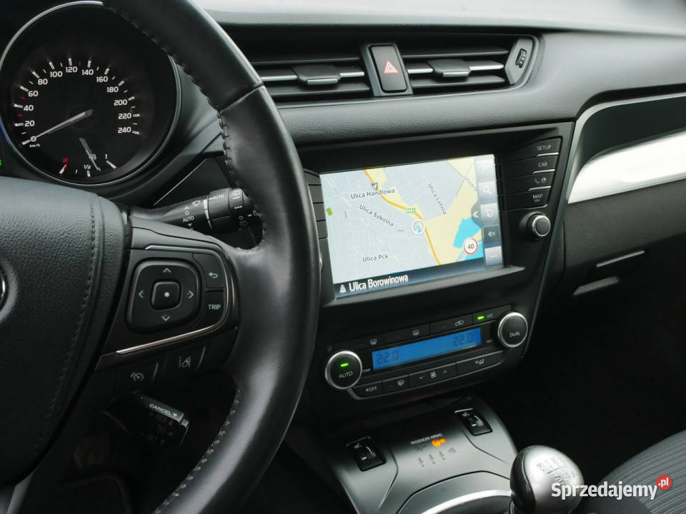 Toyota Avensis 18 147 Eu6 Sol Kombi 2xPDC Navi benzyna Goczałkowice-Zdrój