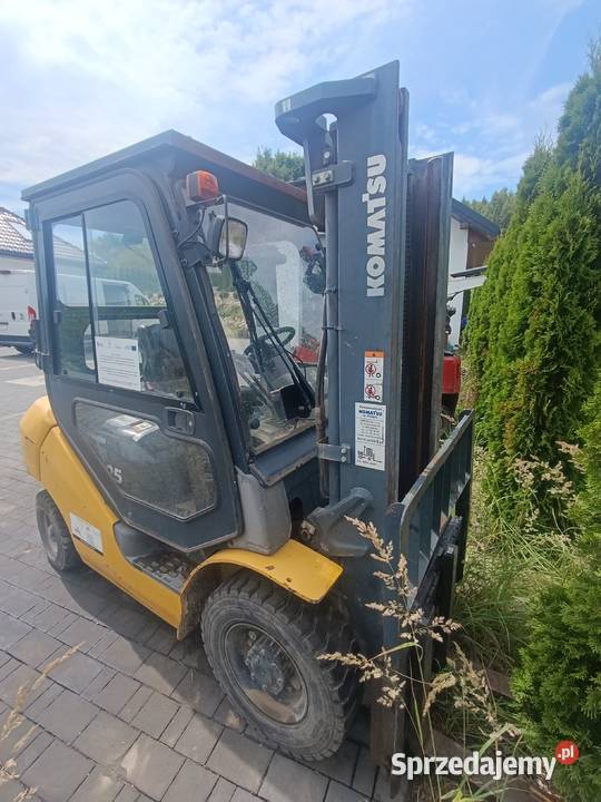 Wózek widłowy komatsu FD2517 nowyniski przebieg Komatsu Wózki widłowe Bodzentyn sprzedam