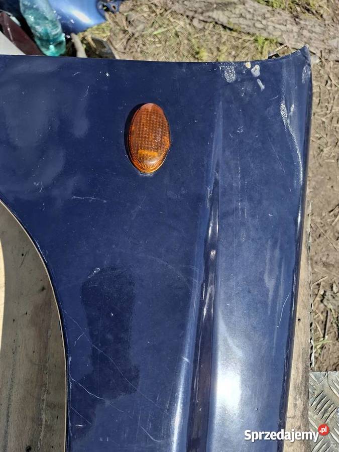 Błotnik Prawy Przód Subaru Forester 2 Pozostałe