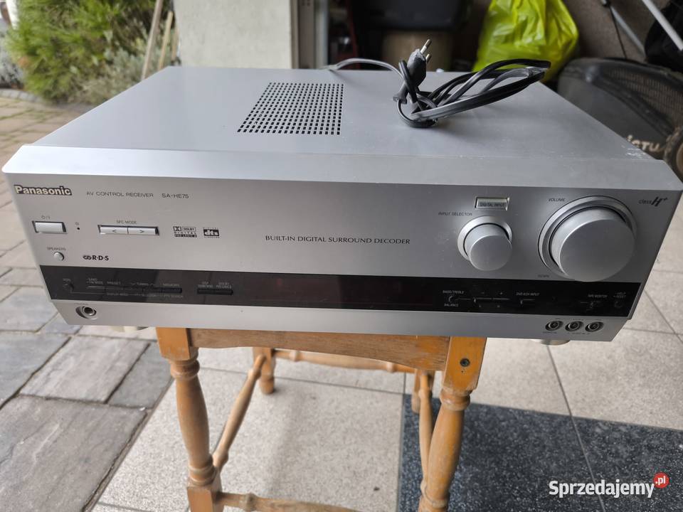 Amplituner wzmacniacz Panasonic SAHE75