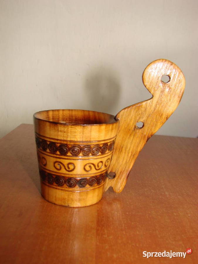 drewniany kieliszek dekoracyjny PRL Pruszcz Gdański
