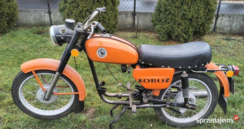 Sprzedam WSK Kobuz z 1978r zarejestrowana z 125cm3 lubelskie Łuków
