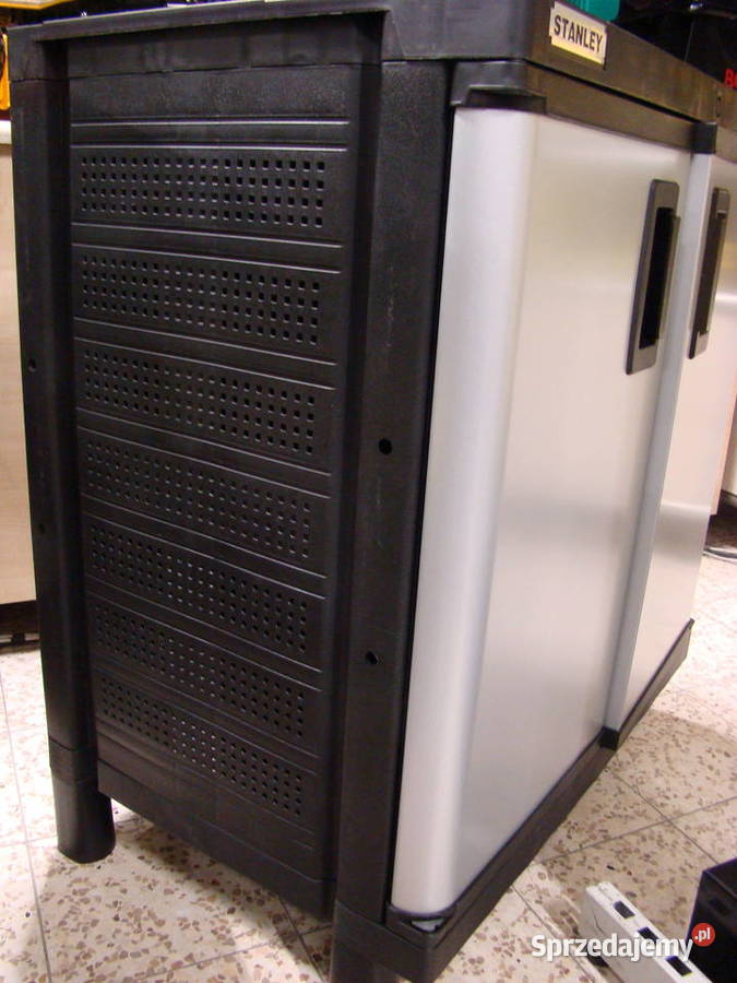 Szafa narzędziowa z półkami GWS2 B1 STANLEY Ref Bielsko-Biała