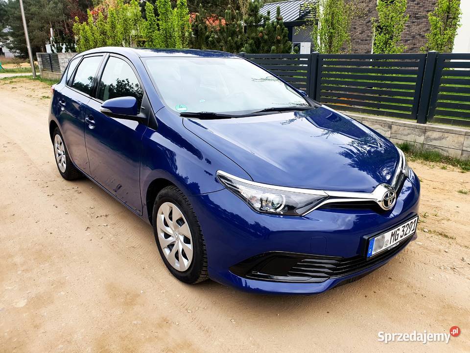TOYOTA AURIS 13 Benzyna SUPER STAN Świeżo Rok produkcji 2014 Poznań