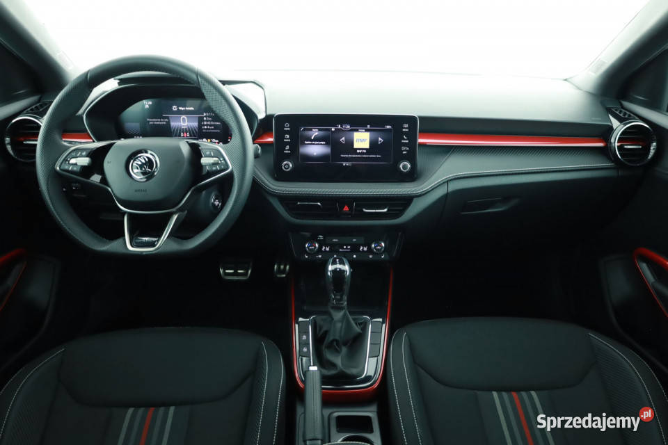 Skoda Fabia 10 TSI wielofunkcyjna kierownica