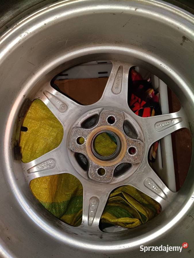 SPRZEDAM 4 KOMPLETNE KOŁA FELGI ALUMINIOWE Słupsk sprzedam