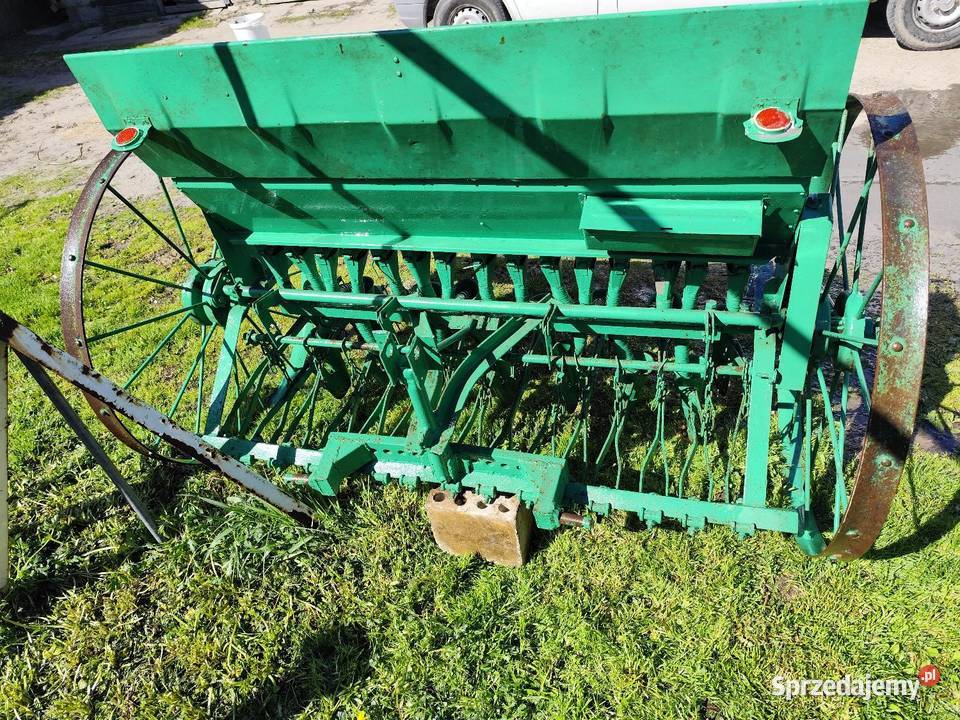 Siewnik zbożowy Białobrzegi